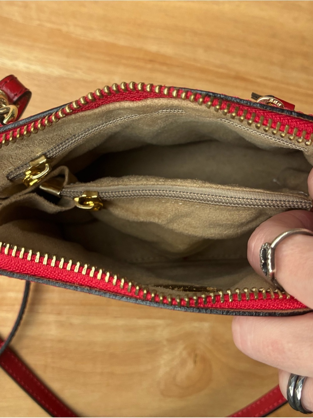 Pratesi Firenze Italian Cherry Red Leather Crossbody Bag - Picture 11 of 16